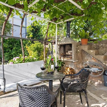 Wanderlust Apartments Dubrovnik Bagian luar foto