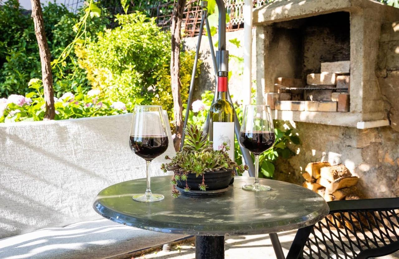 Wanderlust Apartments Dubrovnik Bagian luar foto