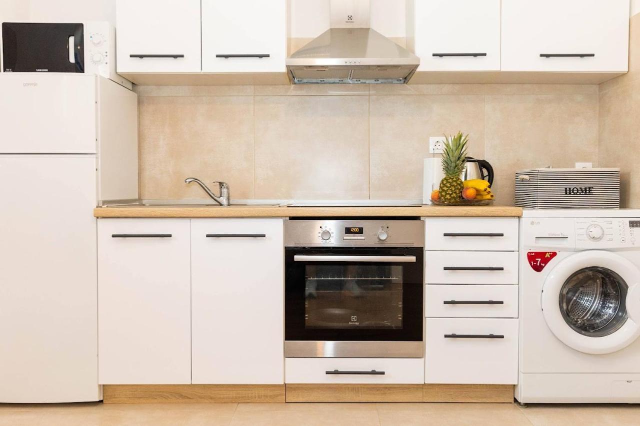 Wanderlust Apartments Dubrovnik Bagian luar foto